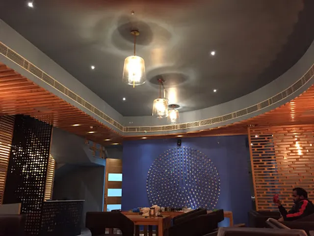 Infinity Lounge & Restaurant