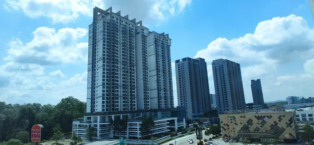 Sky Trees Service Apartment