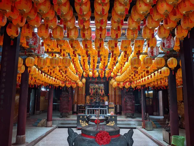 Chaozhou Sanshan Guowang Temple