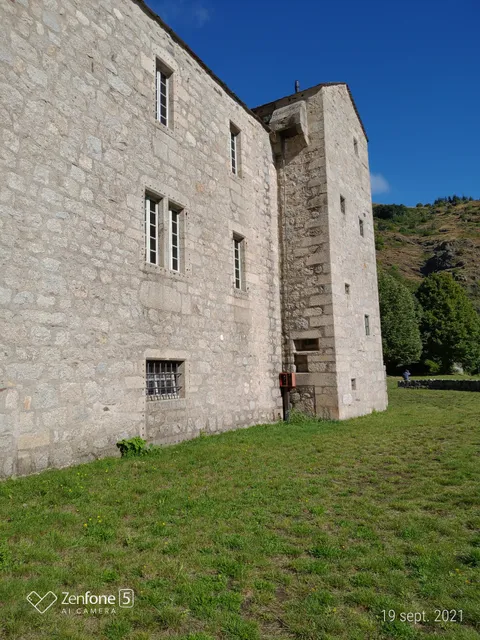 Plage du Lac de Villefort
