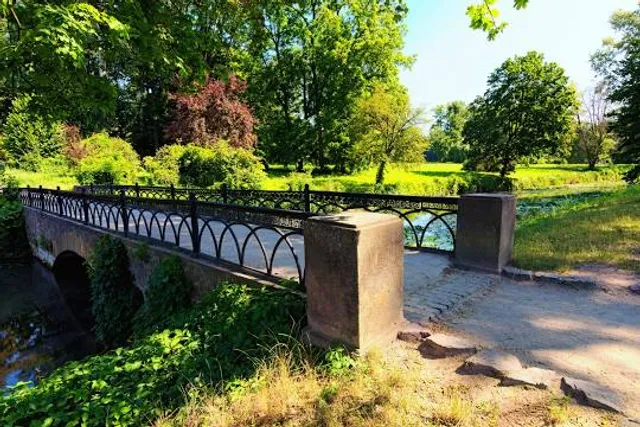 Parc Alexandria de l'Académie nationale des sciences d'Ukraine