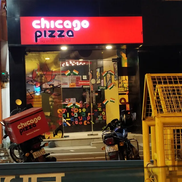 Chicago Pizza Chattarpur Enclave |Best Pizza in Chattarpur Enclave