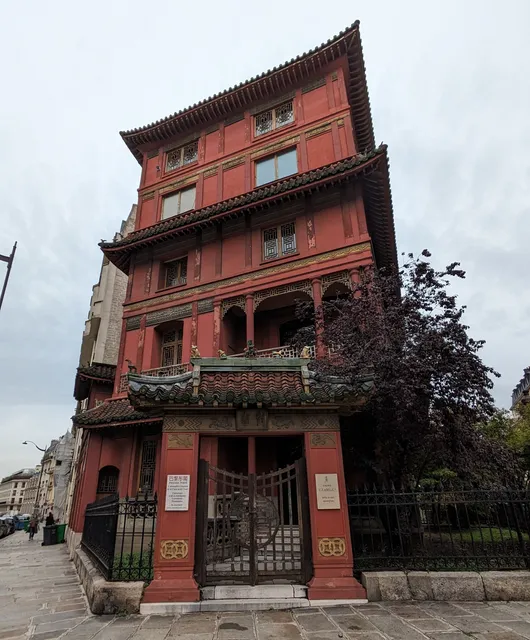 Pagoda Paris