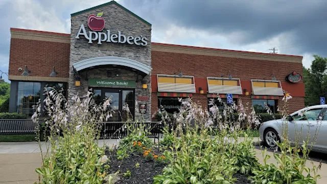 Applebee's Grill + Bar