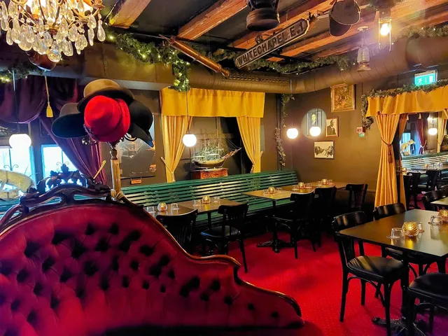 The Sherlock Holmes Cocktail Bar