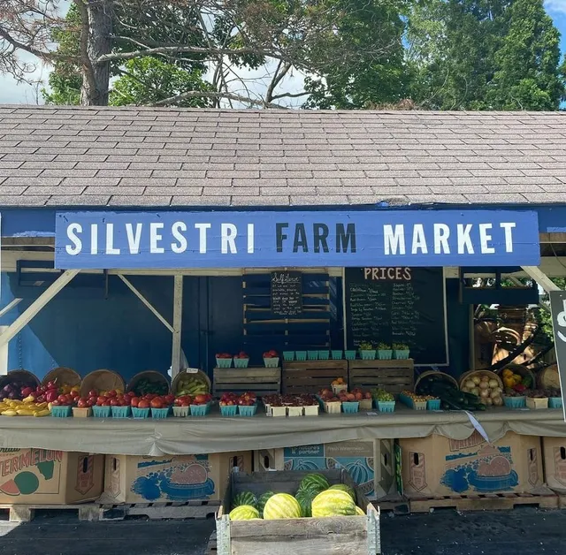 Silvestri Farm Market