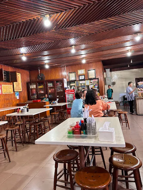 Rumah Makan Kalimantan