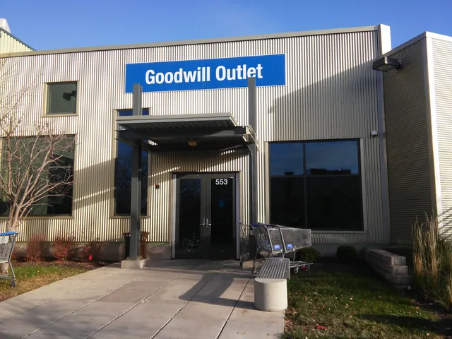 Goodwill - St. Paul Outlet