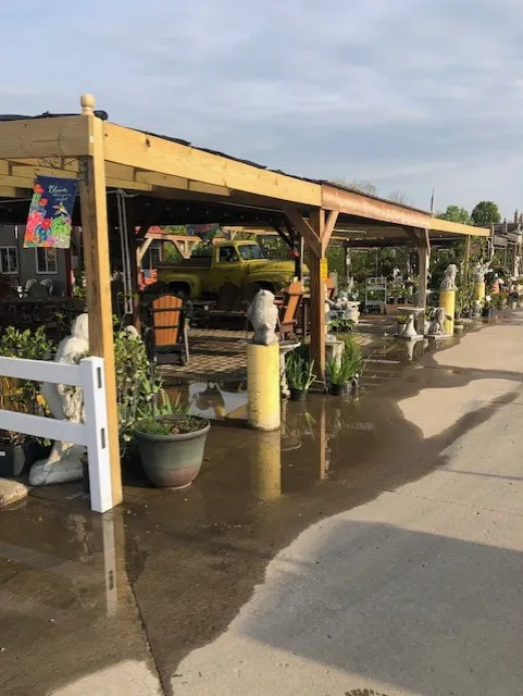 The PLANT CENTER/Family Lawn Care