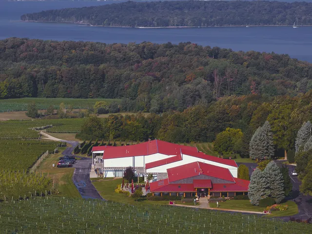 Chateau Grand Traverse