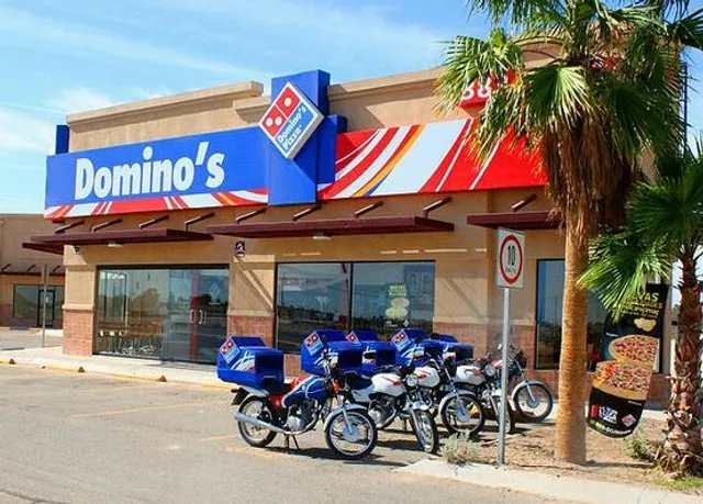 Domino's León Malecón