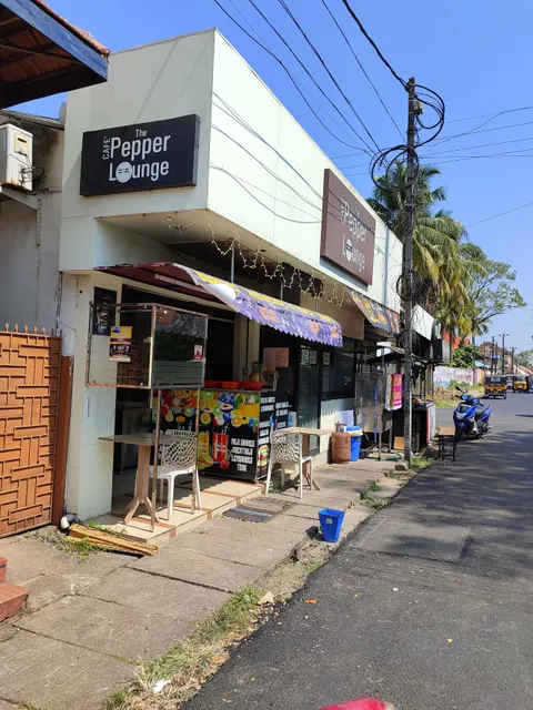 CAFE' THE PEPPER LOUNGE