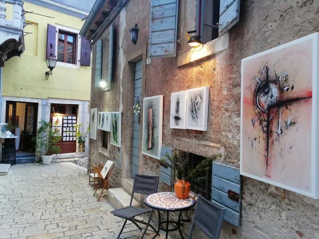 C.B.Schneider Modern Art Gallery