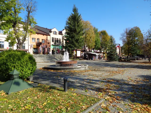 Rynek w Ustrzykach Dolnych