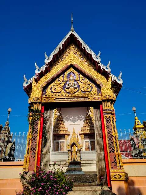 Wat Mahasorn