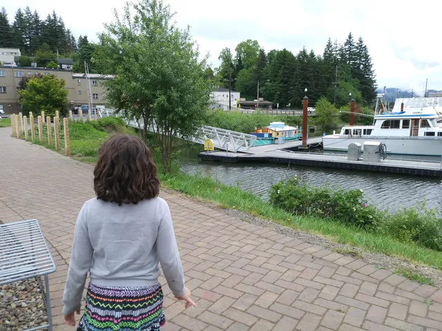 Yaquina River Museum of Art