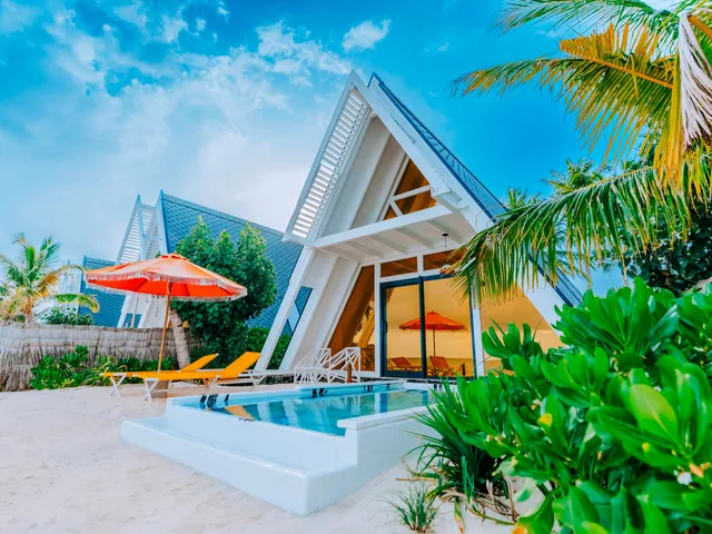 Oaga Art Resort Maldives - Greatest All Inclusive Plan in the Maldives