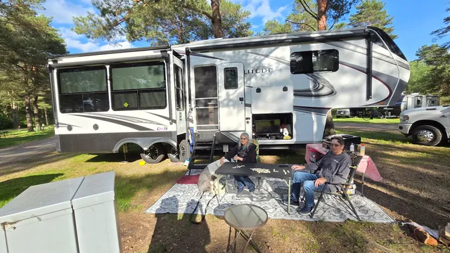 High Pines RV Park