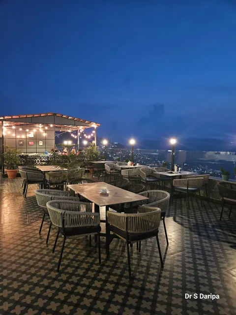 Shangri-La Fine Dine Restaurant