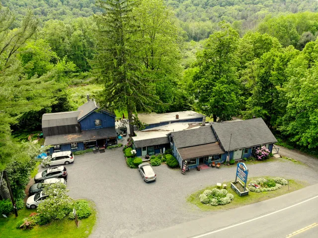 Blue Barn Marketplace