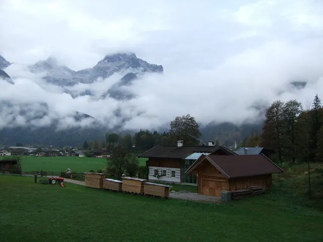 Ferienwohnung und Zimmer Schmuck Maria