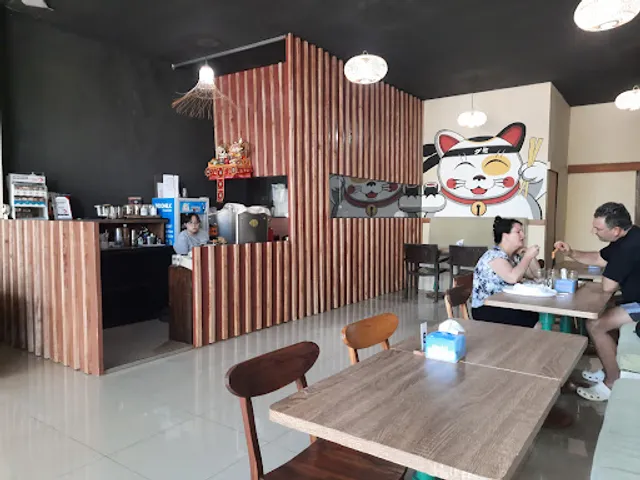 Ramyang bali (焼き鳥 ラーメン)