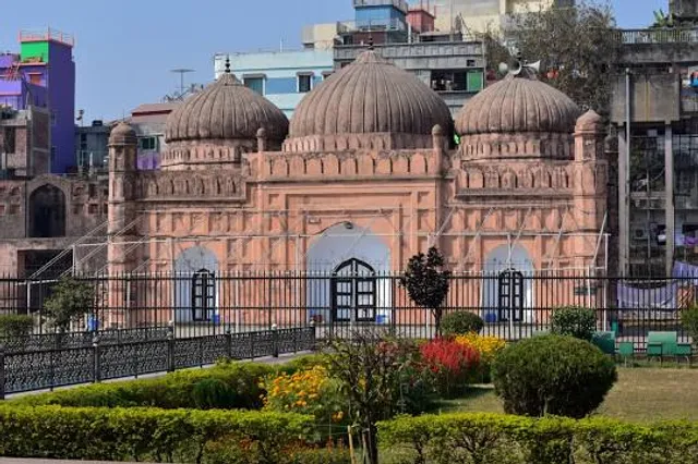Lalbagh Fort Mosque