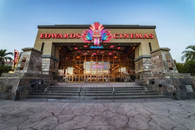 El Paseo South Gate Shopping Center