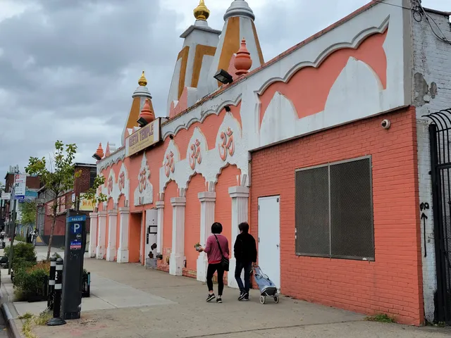 Geeta Temple Ashram Inc