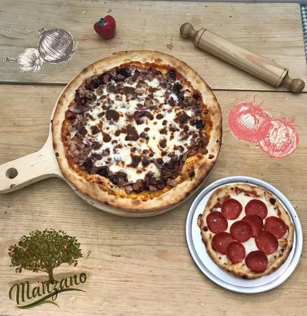 Manzano Pizzas y Mas
