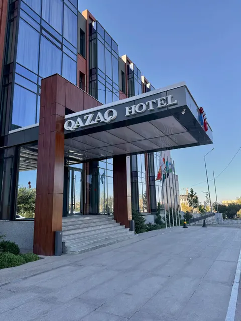 QAZAQ HOTEL Шымкент