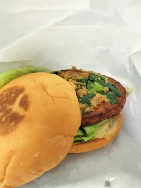 国見バーガー＆ジェラテリア