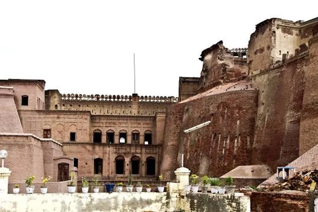 Qila Mubarak ( Razia Sultana)