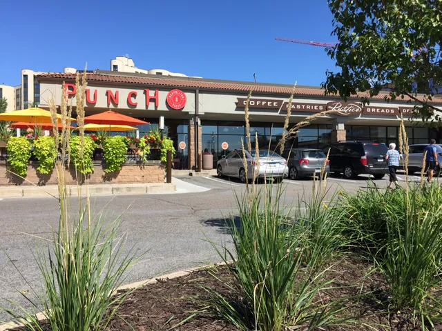 Greenway Lakes Commons