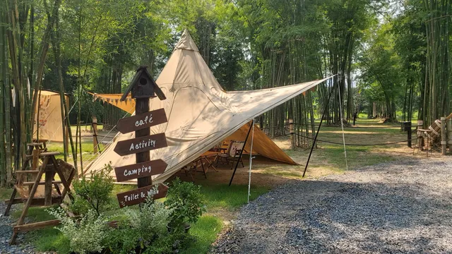 La Lan Ta Camping and Cafe