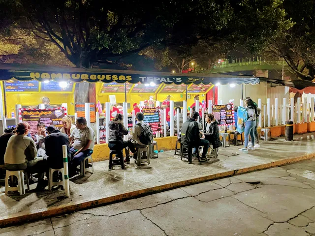 The Tepal's Burger's Tepalcates