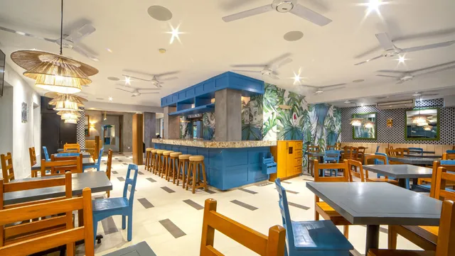 Fredy's Tucán Zona Romántica