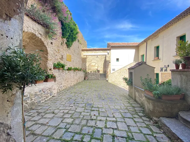 Princes Capano Castle