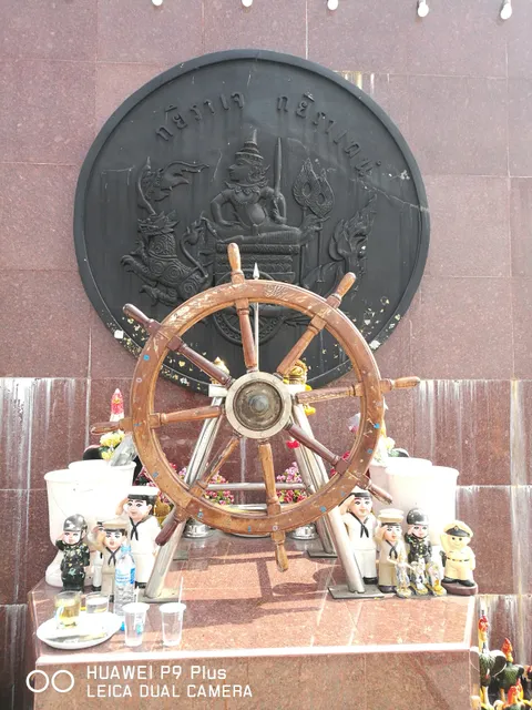 Wat Si Suttharam (Wat Kampra)