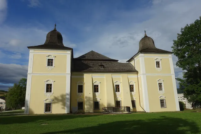 Kaštieľ Hanušovce