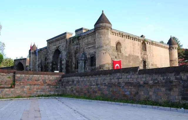 İhlasiye Medresesi ve Külliyesi