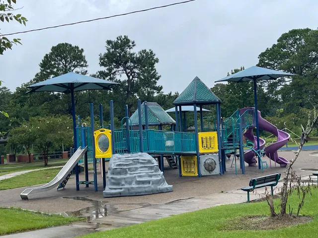 Municipal (Langan) Park