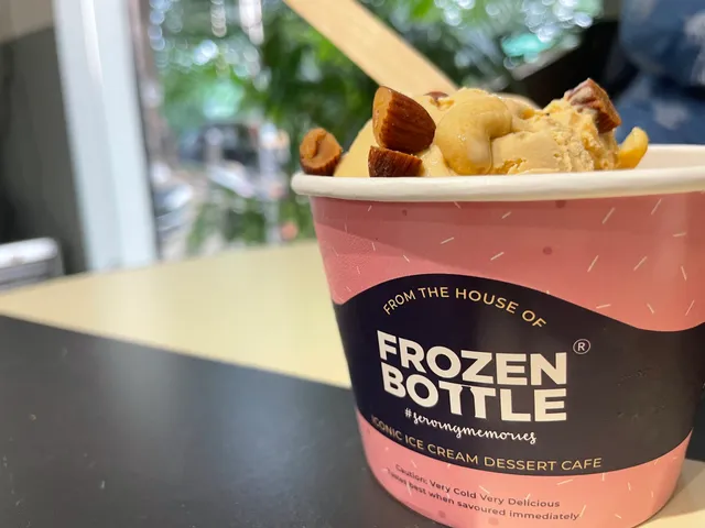 Frozen Bottle - Milkshakes, Desserts, and Ice Cream