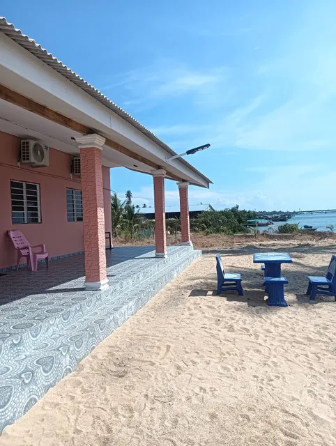 Roomstay Tok Bah DeMuara Kuala Besut