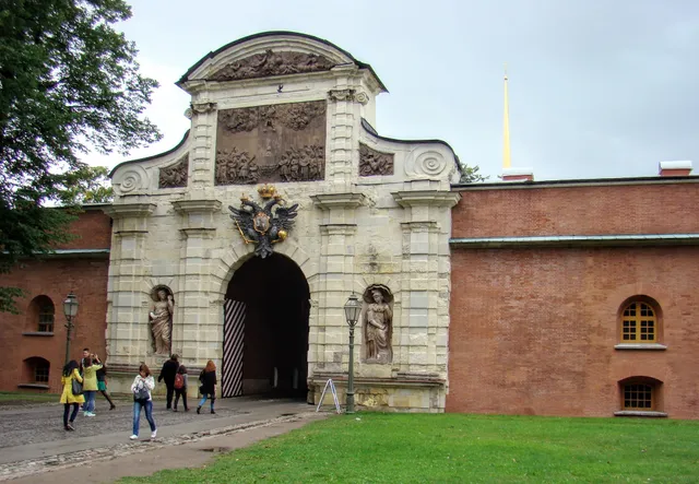 Petrovskiye Vorota