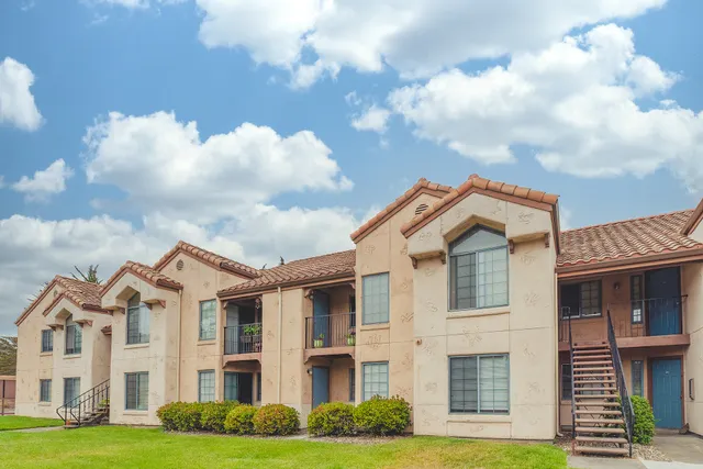 SunBay Suites & Apartments