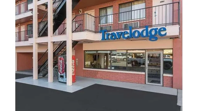Travelodge by Wyndham Reno Downtown