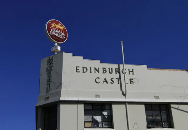 Edinburgh Castle Hotel
