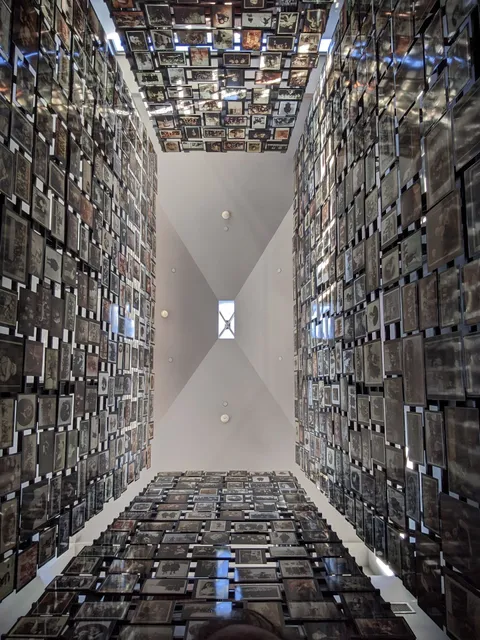 United States Holocaust Memorial Museum - Library
