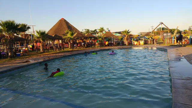 Platinum Island Resort